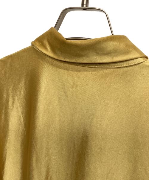 ISSEY MIYAKE（イッセイミヤケ）ISSEY MIYAKE (イッセイミヤケ) サテンジャケット ゴールド サイズ:Ｍの古着・服飾アイテム