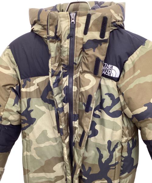 THE NORTH FACE（ザ ノース フェイス）THE NORTH FACE (ザ ノース フェイス) ノベルティバルトロライトジャケット カーキ×グリーン サイズ:Ｌの古着・服飾アイテム