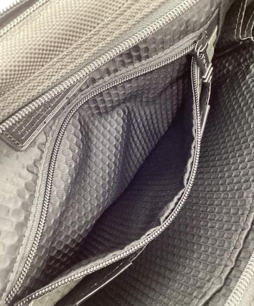 TUMI（トゥミ）TUMI (トゥミ) ブリーフケース ブラックの古着・服飾アイテム
