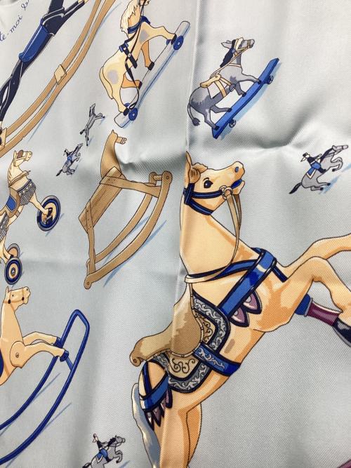 HERMES（エルメス）HERMES (エルメス) シルクスカーフ カレ90 ブルーの古着・服飾アイテム