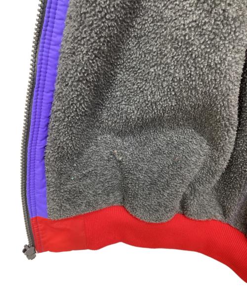 Patagonia（パタゴニア）Patagonia (パタゴニア) シェルドシンチラジャケット USA製 レッド サイズ:XLの古着・服飾アイテム