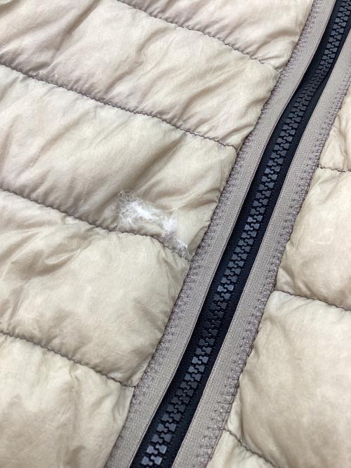 STONE ISLAND（ストーンアイランド）STONE ISLAND (ストーンアイランド) ダウンジャケット ベージュ サイズ:Lの古着・服飾アイテム