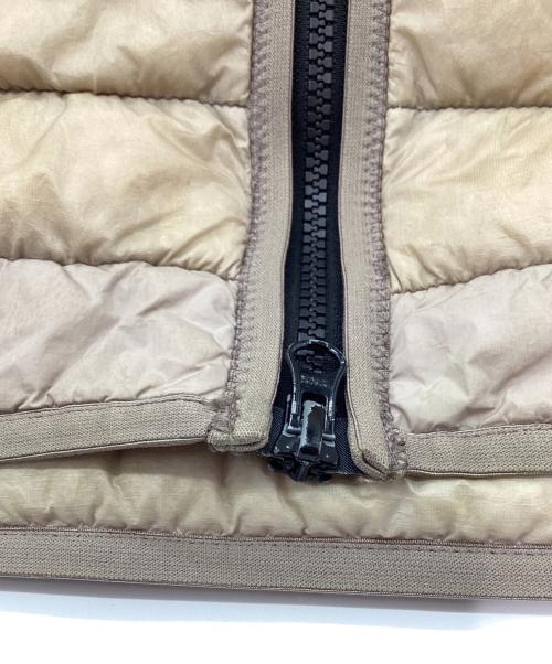 STONE ISLAND（ストーンアイランド）STONE ISLAND (ストーンアイランド) ダウンジャケット ベージュ サイズ:Lの古着・服飾アイテム