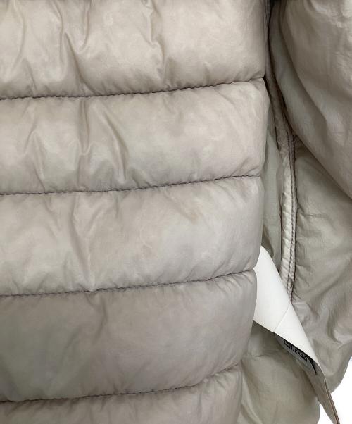 STONE ISLAND（ストーンアイランド）STONE ISLAND (ストーンアイランド) ダウンジャケット ベージュ サイズ:Lの古着・服飾アイテム