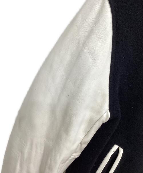 stussy（ステューシー）stussy (ステューシー) ROC STAR (ロックスター) スタジャン ブラック×ホワイト サイズ:Ｌの古着・服飾アイテム