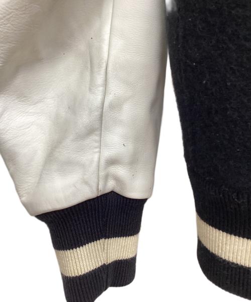stussy（ステューシー）stussy (ステューシー) ROC STAR (ロックスター) スタジャン ブラック×ホワイト サイズ:Ｌの古着・服飾アイテム