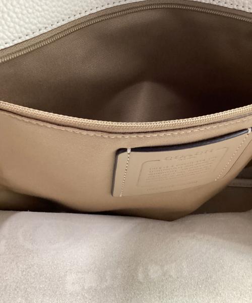 COACH（コーチ）COACH (コーチ) キャメロントート アイボリーの古着・服飾アイテム