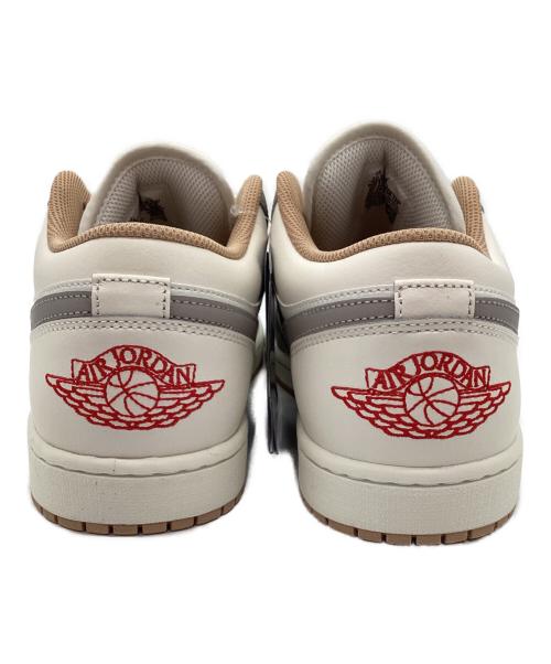 NIKE（ナイキ）NIKE (ナイキ) スニーカー AIR JORDAN 1 LOW ホワイト×グレー サイズ:28.5 未使用品の古着・服飾アイテム