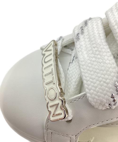 LOUIS VUITTON（ルイ ヴィトン）LOUIS VUITTON (ルイ ヴィトン) ローカットスニーカー タイムアウトラインスニーカー ホワイト サイズ:37の古着・服飾アイテム