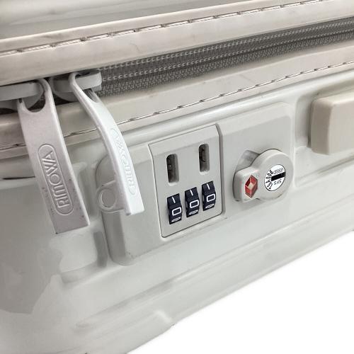 RIMOWA（リモワ）RIMOWA (リモワ) キャリーバッグ ロックNO不明 ベージュ SALSA ECRU ベージュの古着・服飾アイテム