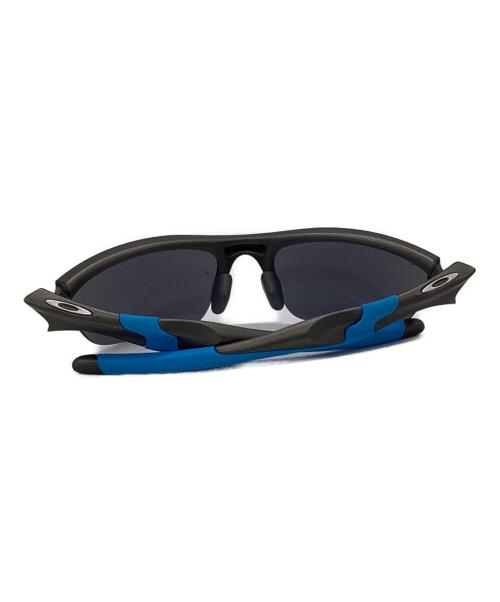 OAKLEY（オークリー）OAKLEY (オークリー) サングラス ダークグレー×ブルーの古着・服飾アイテム