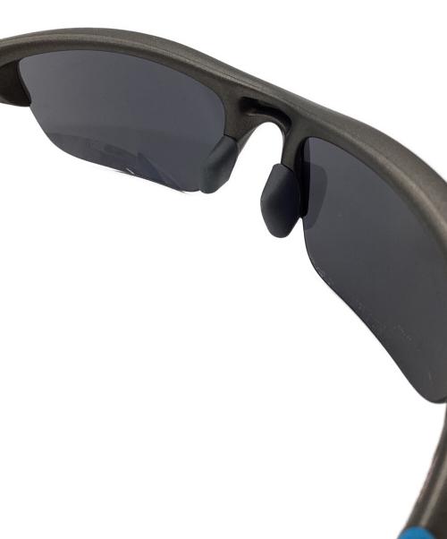 OAKLEY（オークリー）OAKLEY (オークリー) サングラス ダークグレー×ブルーの古着・服飾アイテム