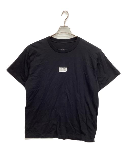 MM6 Maison Margiela（エムエムシックスメゾンマルジェラ）MM6 Maison Margiela (エムエムシックスメゾンマルジェラ) 半袖カットソー ナンバリング ロゴT クルーネック ブラック サイズ:Sの古着・服飾アイテム