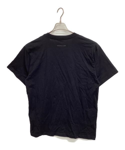 MM6 Maison Margiela（エムエムシックスメゾンマルジェラ）MM6 Maison Margiela (エムエムシックスメゾンマルジェラ) 半袖カットソー ナンバリング ロゴT クルーネック ブラック サイズ:Sの古着・服飾アイテム