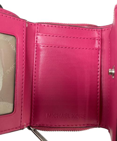 MICHAEL KORS（マイケルコース）MICHAEL KORS (マイケルコース) 3つ折り財布 ピンクの古着・服飾アイテム