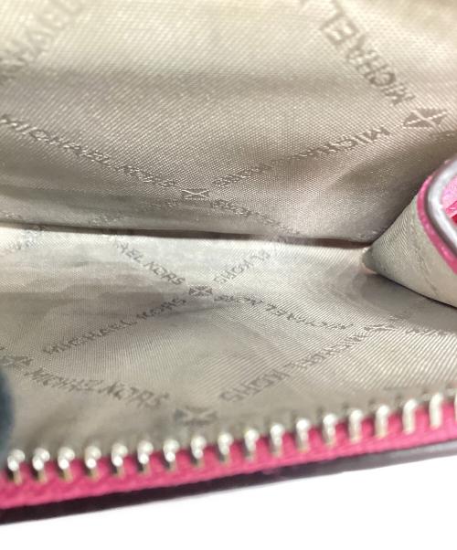 MICHAEL KORS（マイケルコース）MICHAEL KORS (マイケルコース) 3つ折り財布 ピンクの古着・服飾アイテム