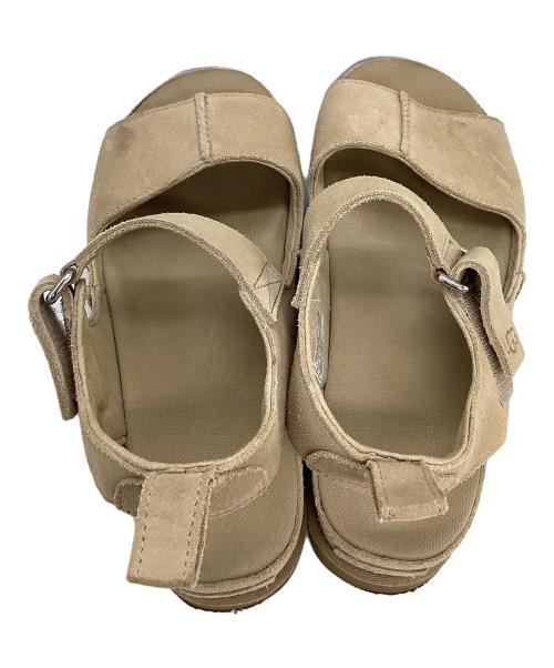 UGG（アグ）UGG (アグ) Goldenstar Hi スウェードサンダル ベージュ サイズ:24の古着・服飾アイテム