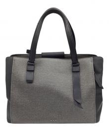 TUMI（トゥミ）の古着「ショルダーバッグ Varek」｜ブラック×グレー