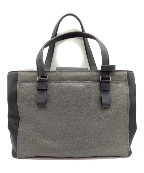 TUMI（トゥミ）TUMI (トゥミ) ショルダーバッグ Varek ブラック×グレーの古着・服飾アイテム