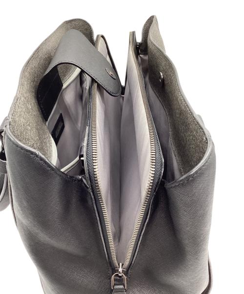 TUMI（トゥミ）TUMI (トゥミ) ショルダーバッグ Varek ブラック×グレーの古着・服飾アイテム