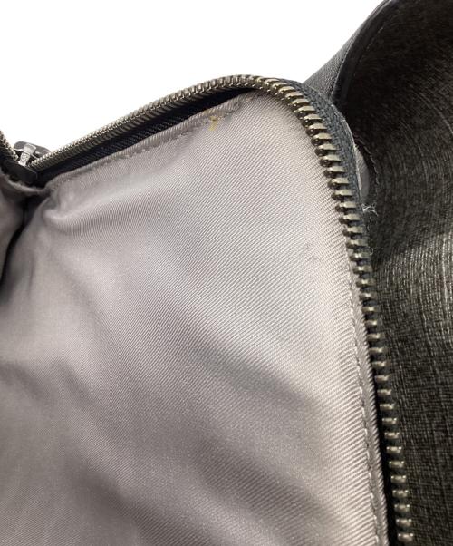 TUMI（トゥミ）TUMI (トゥミ) ショルダーバッグ Varek ブラック×グレーの古着・服飾アイテム