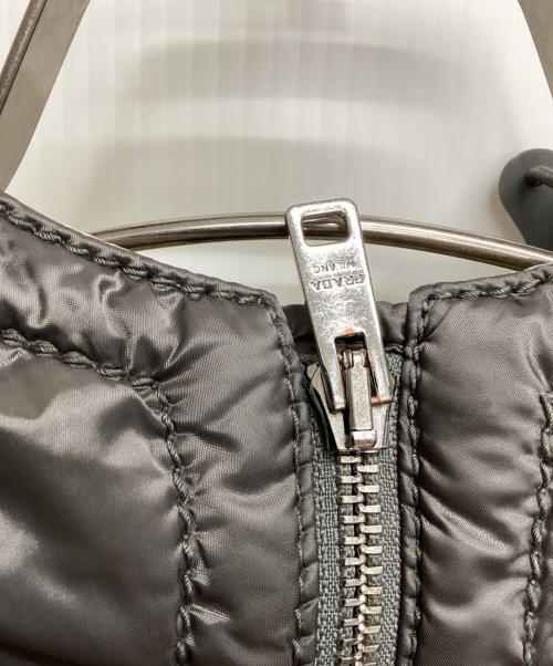 PRADA（プラダ）PRADA (プラダ) ダウンジャケット グレー サイズ:38の古着・服飾アイテム