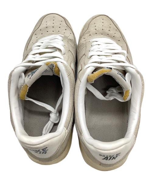 NIKE（ナイキ）NIKE (ナイキ) スニーカー AIR FORCE 1 '07 グレー サイズ:26の古着・服飾アイテム