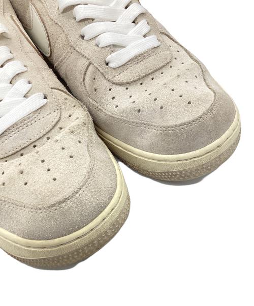 NIKE（ナイキ）NIKE (ナイキ) スニーカー AIR FORCE 1 '07 グレー サイズ:26の古着・服飾アイテム