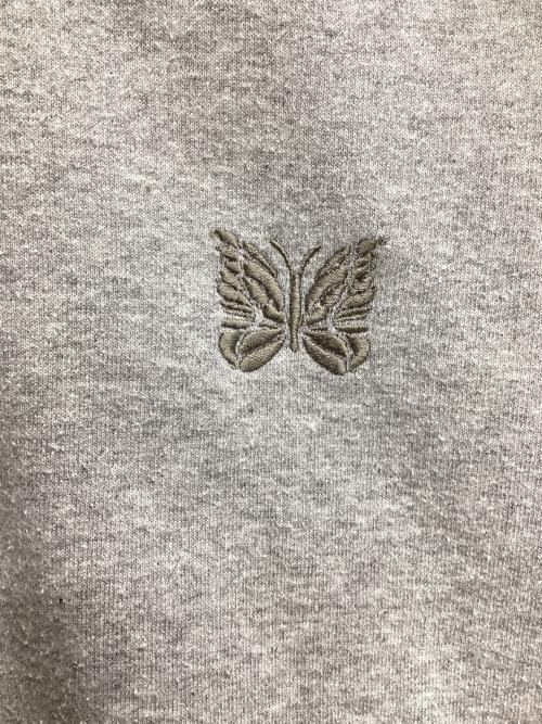 Needles（ニードルズ）Needles (ニードルズ) クルーネックスウェット グレー サイズ:Ｍの古着・服飾アイテム