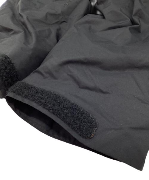 ARC'TERYX（アークテリクス）ARC'TERYX (アークテリクス) マウンテンパーカー ブラック サイズ:Ｍの古着・服飾アイテム