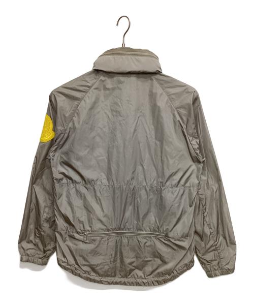 MONCLER（モンクレール）MONCLER (モンクレール) ナイロンジャケット グレー サイズ:3の古着・服飾アイテム