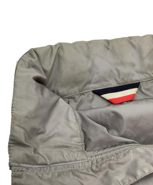 MONCLER（モンクレール）MONCLER (モンクレール) ナイロンジャケット グレー サイズ:3の古着・服飾アイテム