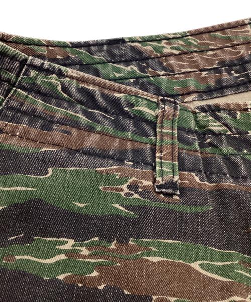 WTAPS（ダブルタップス）WTAPS (ダブルタップス) パンツ JUNGLE. CHOPPED TIGER グリーン サイズ:2の古着・服飾アイテム