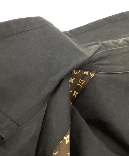 LOUIS VUITTON（ルイ ヴィトン）LOUIS VUITTON (ルイ ヴィトン) トレンチコート ブラック サイズ:34の古着・服飾アイテム