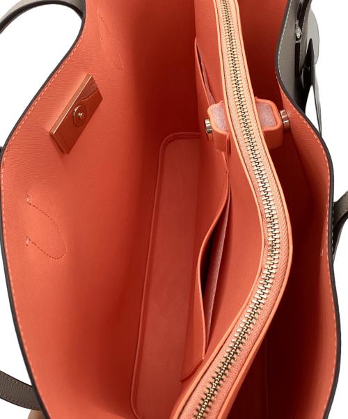 Kate Spade（ケイトスペード）Kate Spade (ケイトスペード) トートバッグ スイート ワーク トート グレー 未使用品の古着・服飾アイテム
