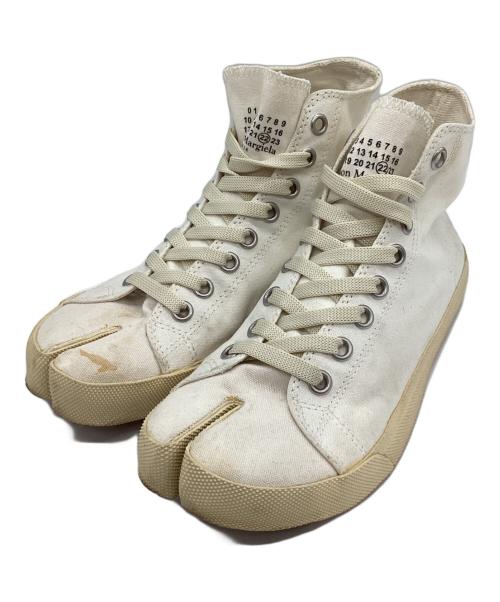 Maison Margiela（メゾンマルジェラ）Maison Margiela (メゾンマルジェラ) 足袋ハイカットスニーカー アイボリー×ホワイト サイズ:38の古着・服飾アイテム