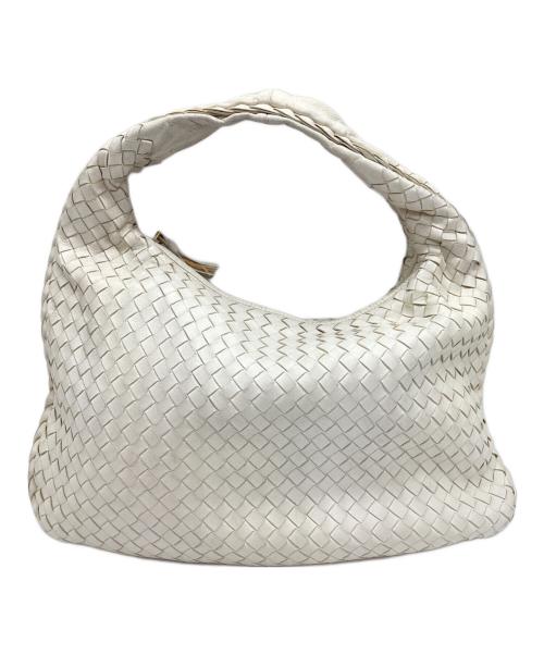 BOTTEGA VENETA（ボッテガベネタ）BOTTEGA VENETA (ボッテガベネタ) ホーボーバッグ イントレチャート ホワイトの古着・服飾アイテム