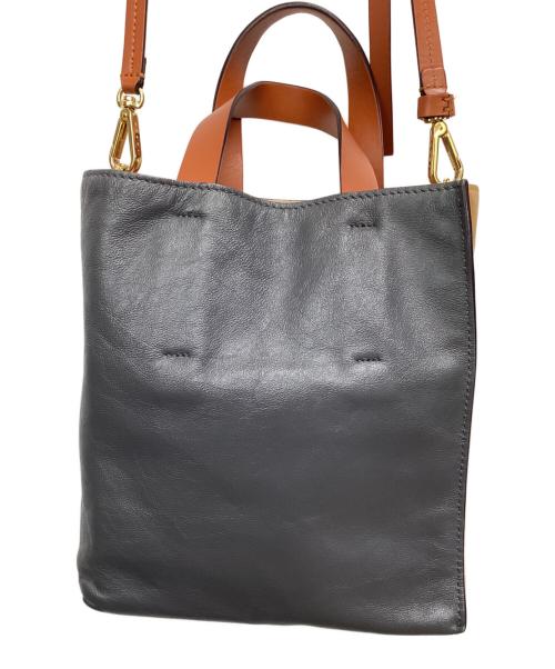 MARNI（マルニ）MARNI (マルニ) 2WAYバッグ MUSEO SOFTミニバッグ オレンジ×グレーの古着・服飾アイテム