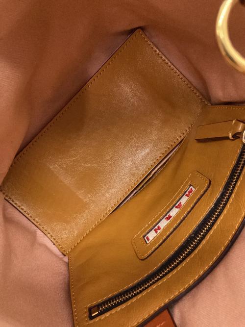 MARNI（マルニ）MARNI (マルニ) 2WAYバッグ MUSEO SOFTミニバッグ オレンジ×グレーの古着・服飾アイテム