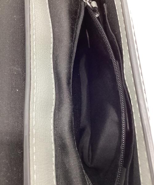 MARC JACOBS（マークジェイコブス）MARC JACOBS (マークジェイコブス) ショルダーバッグ グレーの古着・服飾アイテム