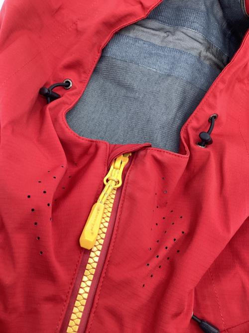 MAMMUT（マムート）MAMMUT (マムート) ナイロンジャケット Soft Shell Icefall II Jacket レッド サイズ:Sの古着・服飾アイテム