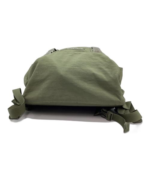 SUPREME（シュプリーム）Supreme (シュプリーム) リュック 20FW backpack グリーンの古着・服飾アイテム
