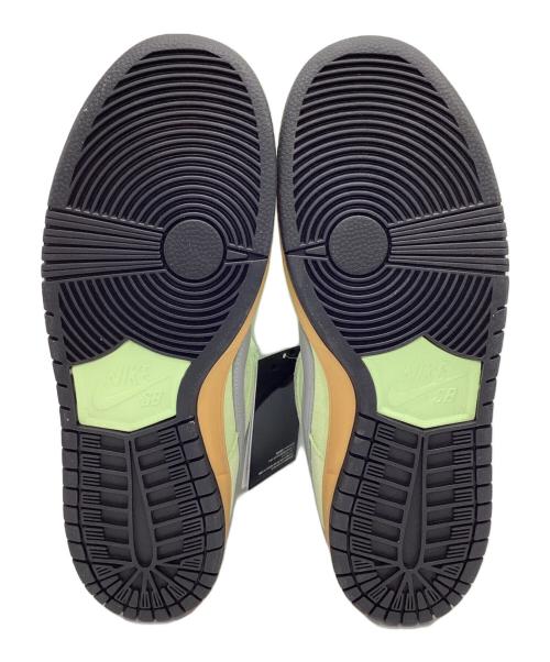NIKE（ナイキ）NIKE (ナイキ) スニーカー SB DUNK LOW PRO PREMIUM グリーン サイズ:29.5の古着・服飾アイテム