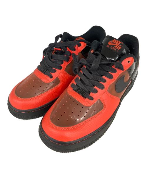 NIKE（ナイキ）NIKE (ナイキ) AIR FORCE 1 07 PRM 2 レッド×ブラック サイズ:US8の古着・服飾アイテム