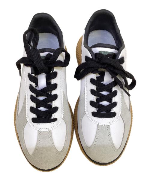 Onitsuka Tiger（オニツカタイガー）Onitsuka Tiger (オニツカタイガー) スニーカー　 DELECITY ホワイト×グレー サイズ:23.5の古着・服飾アイテム