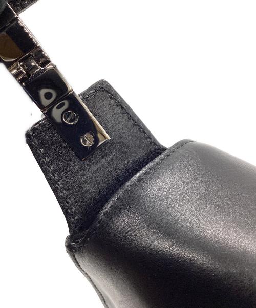 GUCCI（グッチ）GUCCI (グッチ) ワンショルダーバッグ ブラックの古着・服飾アイテム