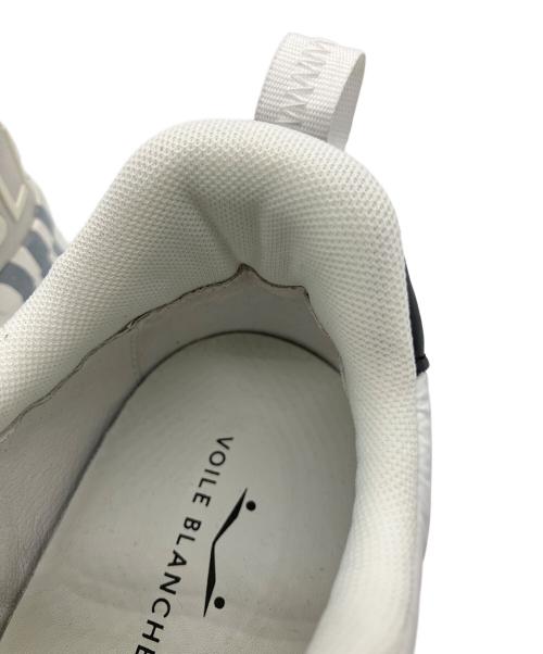 VOILE BLANCHE（ボイルブランシェ）VOILE BLANCHE (ボイルブランシェ) スニーカー ホワイト×シルバー サイズ:43の古着・服飾アイテム