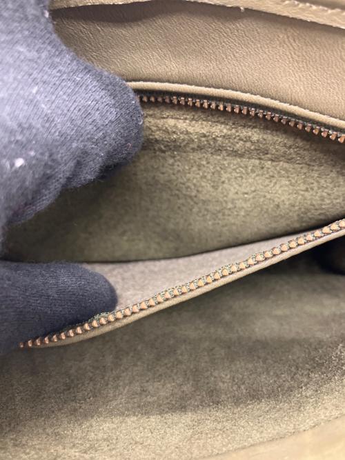 OLD COACH（オールドコーチ）OLD COACH (オールドコーチ) ショルダーバッグ オリーブの古着・服飾アイテム