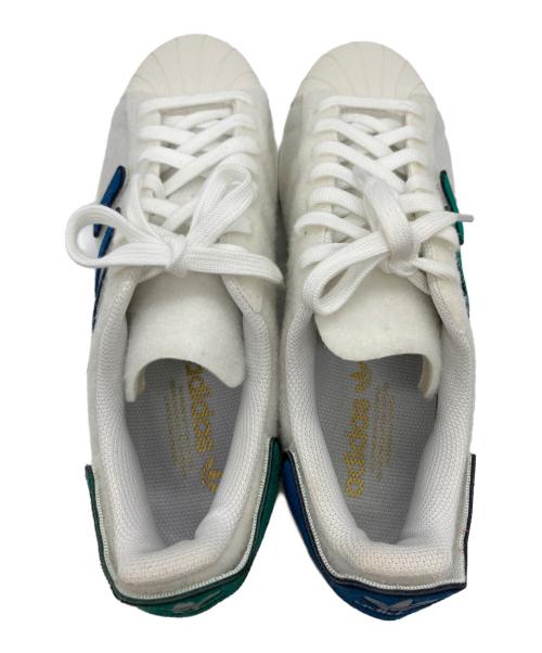 adidas（アディダス）adidas (アディダス) スニーカー ホワイト サイズ:26の古着・服飾アイテム