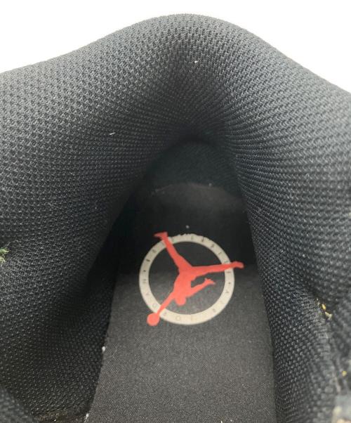 NIKE（ナイキ）NIKE (ナイキ) Air Jordan 1 Mid ホワイト×ベージュ×ブラック サイズ:26の古着・服飾アイテム